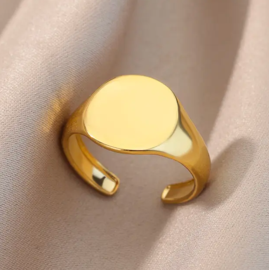 18 Karat vergoldeter Ring mit rundem Siegel
