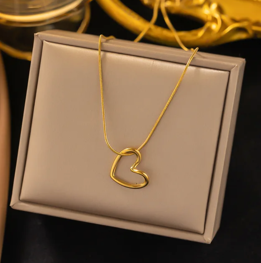 Minimalistische 18 Karat vergoldete Herz-Halskette