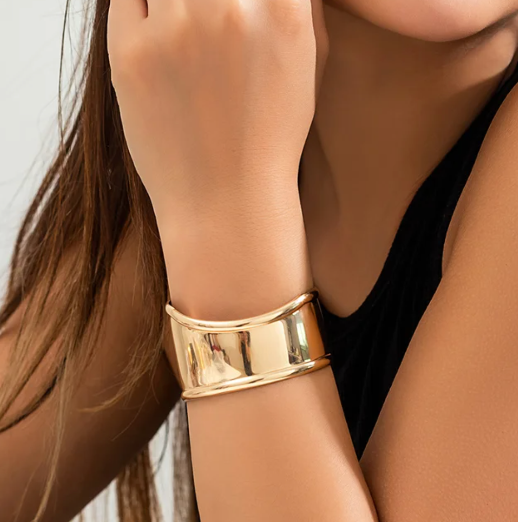Armband aus 18 Karat Gold im griechisch-römischen Stil