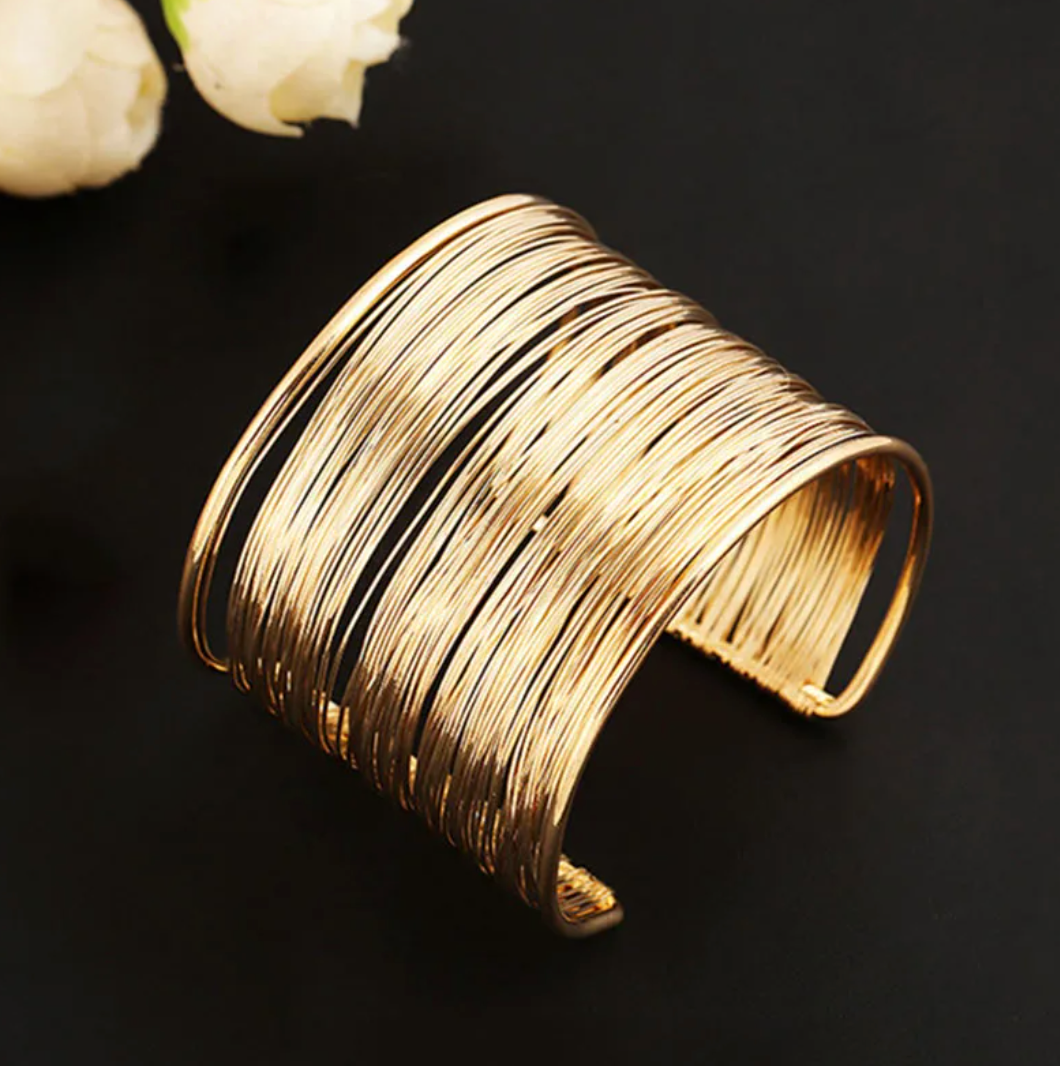 Chunky 18 Karat vergoldetes Armband im Mesh-Stil
