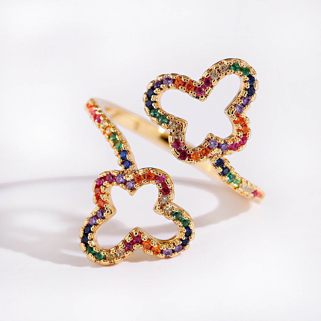 Verstellbarer Ring mit Schmetterling und Zirkoniasteinen, 18 Karat vergoldet