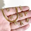 18K Vergoldet kleine glänzende Initialen Halskette mit Schlangenkette enthalten